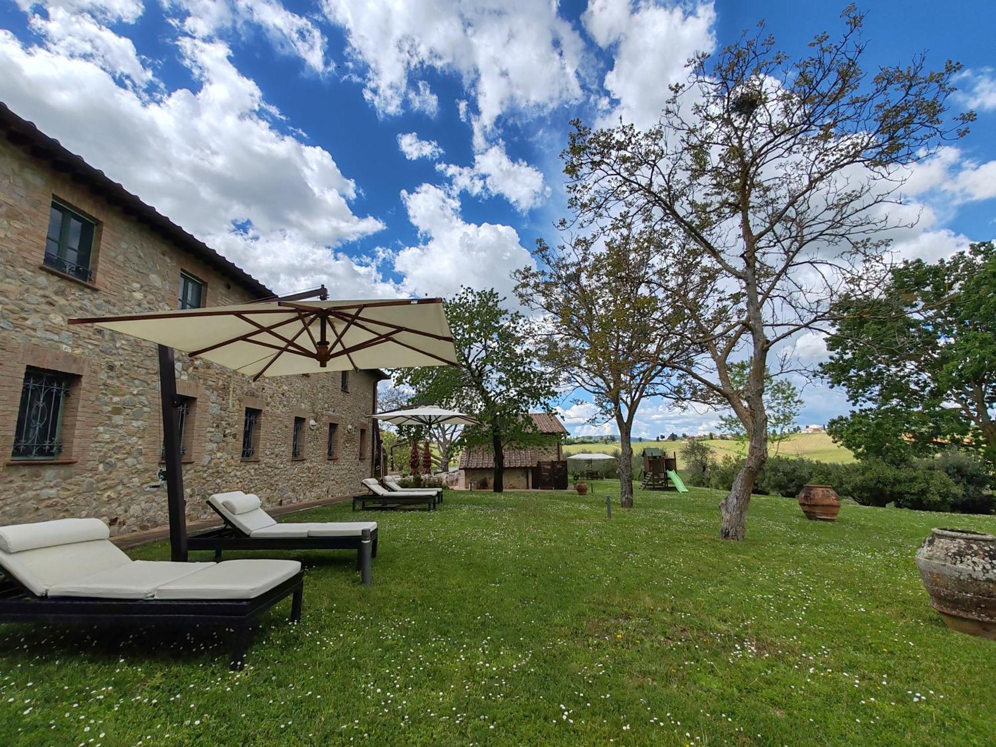 Villa Il Castagno Wine & Resort Siena Exteriér fotografie